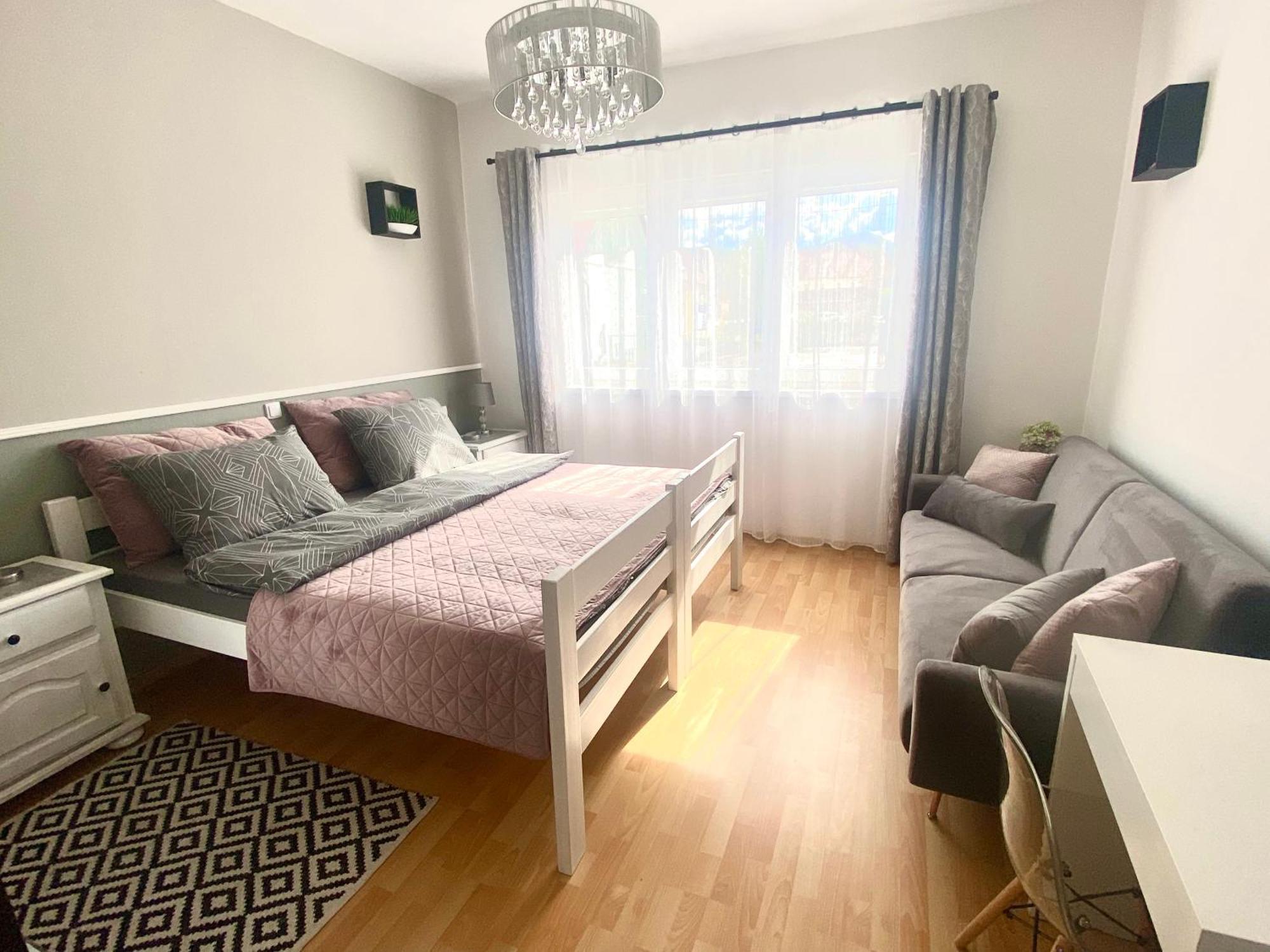 Apartman El Ogulin Luaran gambar